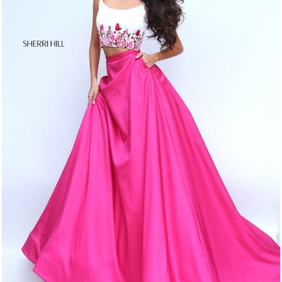 Sherri Hill Prom Dress Pink Bow